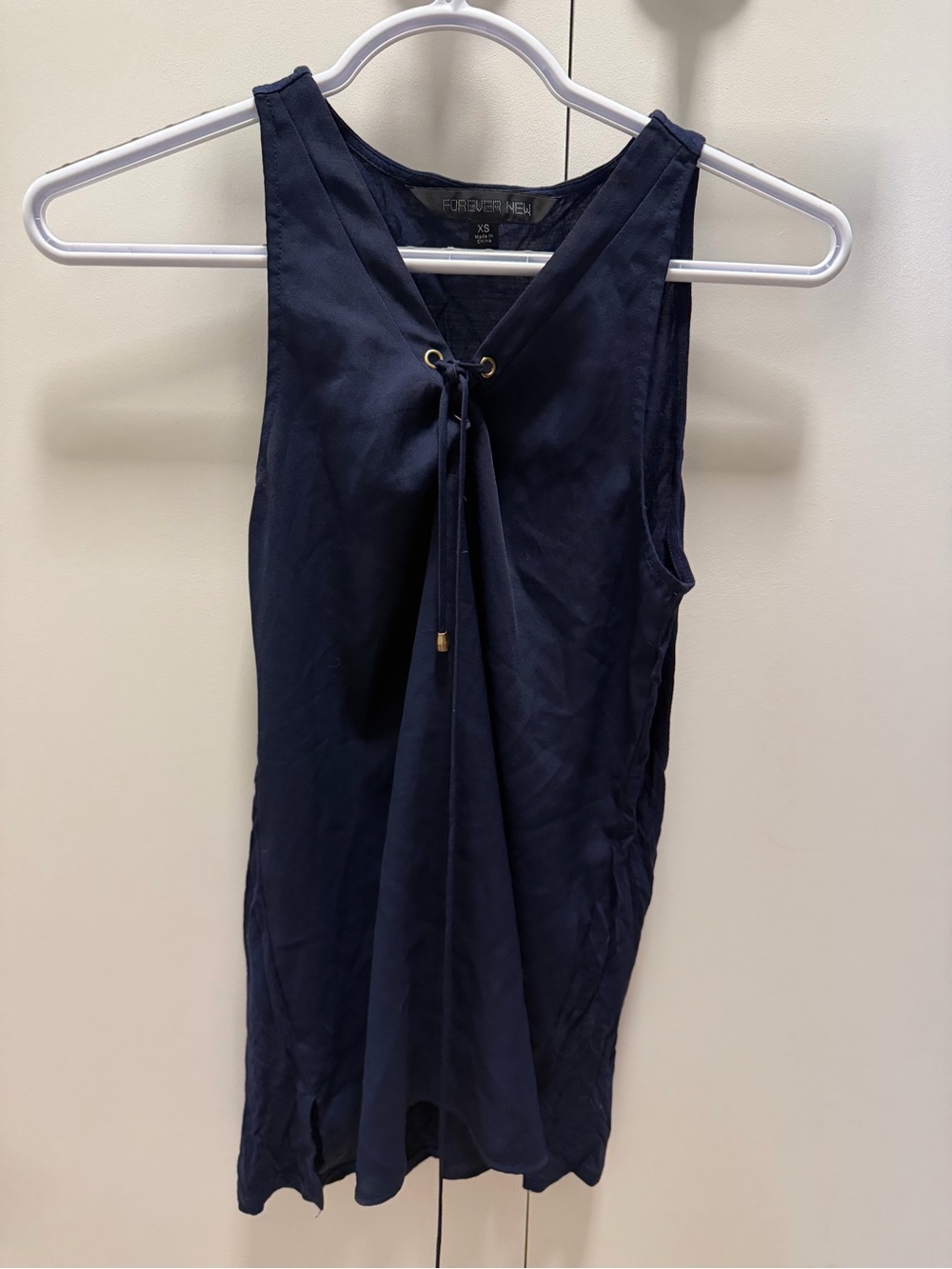 Forever New Navy Sleeveless Tie Neck Blouse Size XS